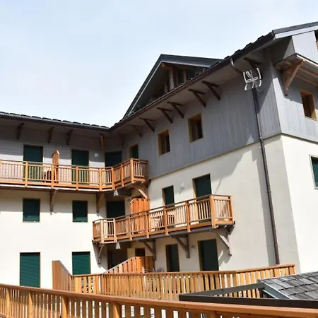 Apartment Bel Neuf Avec Grande Terrasse Au Centre De - Fr-1-464-58 *